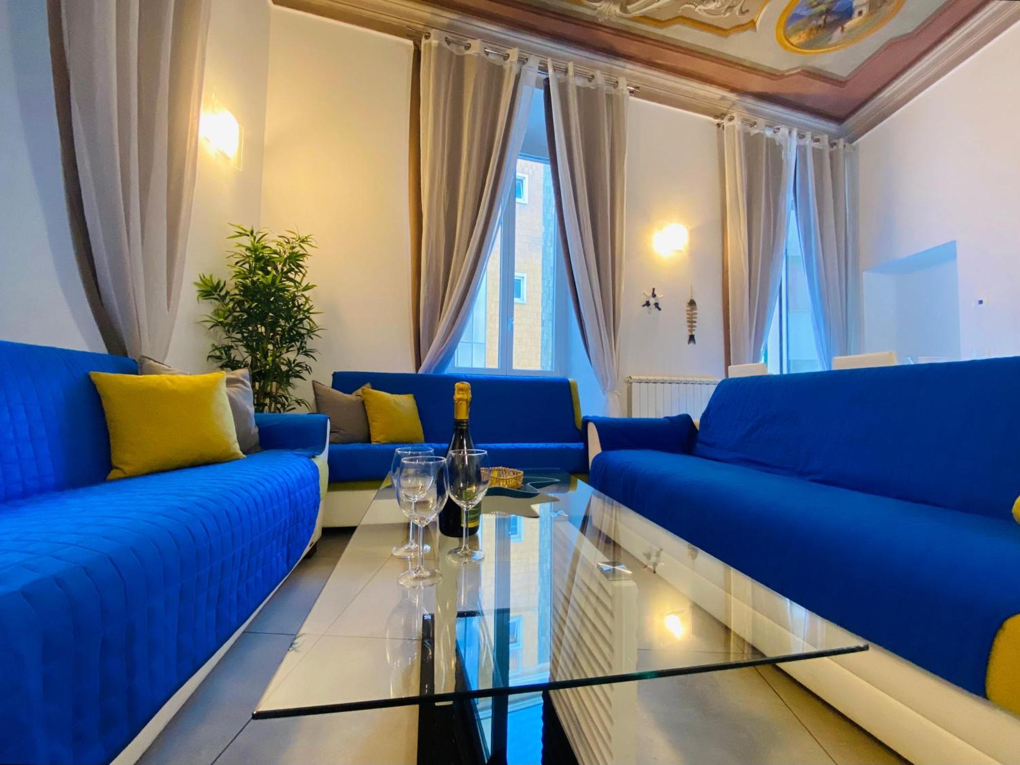 Alla Casa Rosa Al Mare, Central Seafront Stay With Free Private Garage, Air Conditionig, Wi-Fi, Ideal Choice For A Relaxing And Exciting Coastal Escape Rapallo Exterior photo