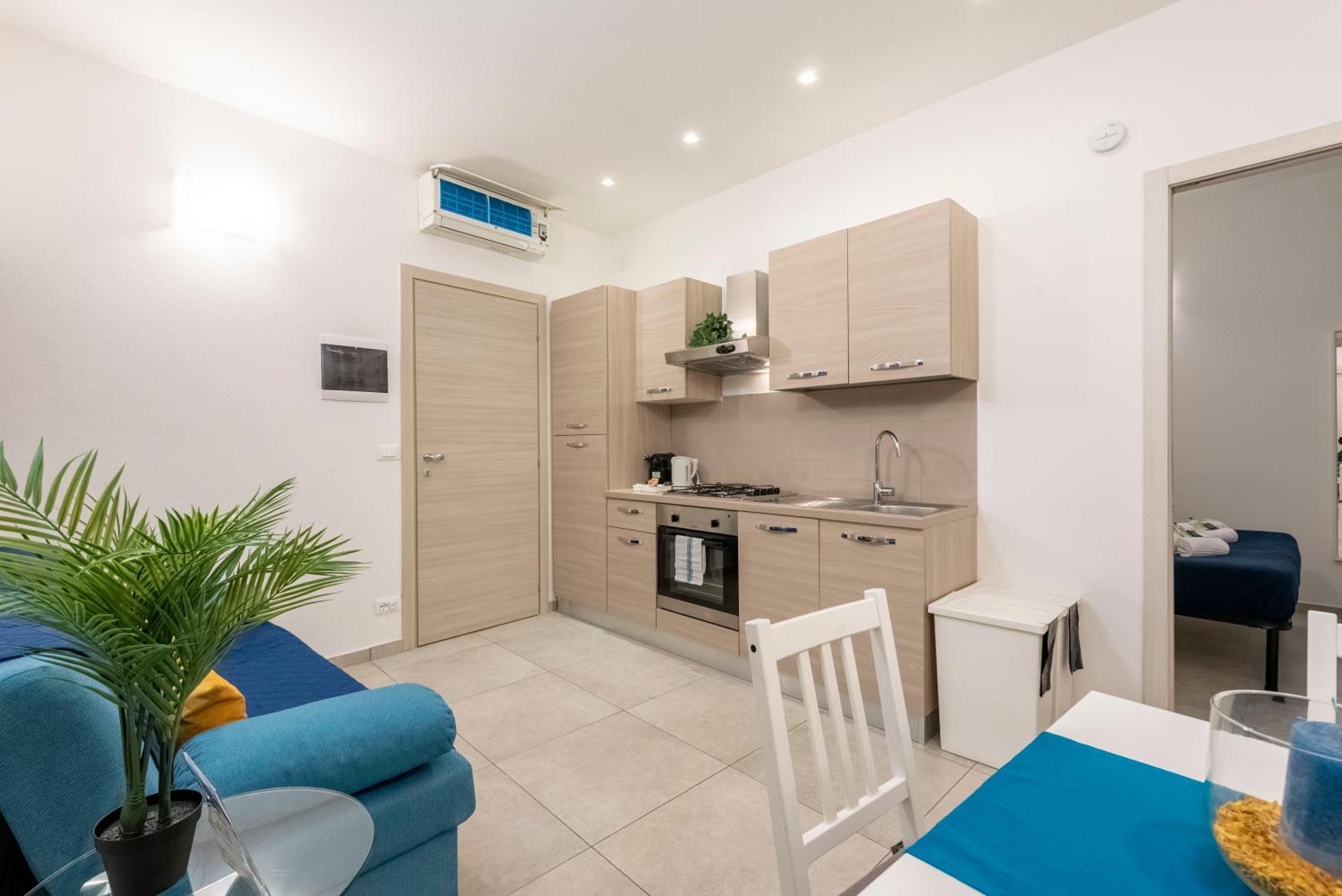 Alla Casa Rosa Al Mare, Central Seafront Stay With Free Private Garage, Air Conditionig, Wi-Fi, Ideal Choice For A Relaxing And Exciting Coastal Escape Rapallo Exterior photo